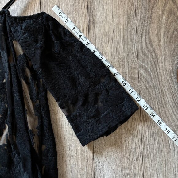 Charlotte Russe Embroidered Black Floral Lace Top Womens Small Whimsigoth Y2K - Picture 9 of 15